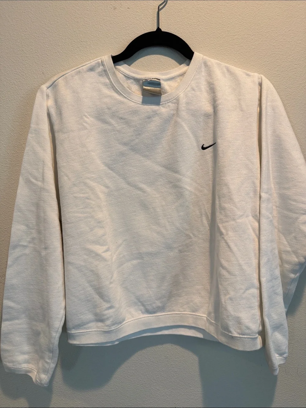 Girls Nike L(12-14)  White Crewneck Sweatshirt with Black Swoosh
